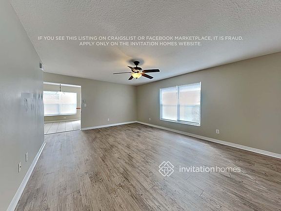 4th image of 1830 Horsechestnut Ct