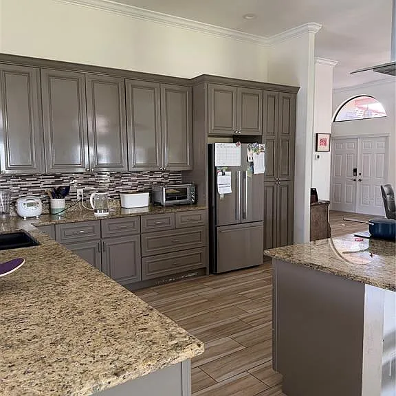 4931 Fallcrest Cir — Photo 2