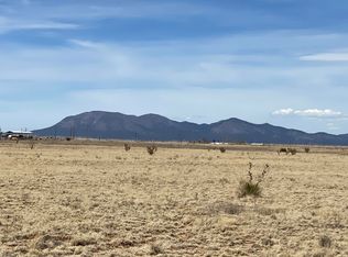 11 Desert Lily Rd, Moriarty, NM 87035