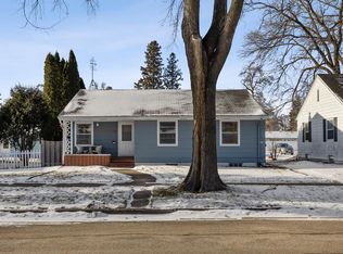 915 3rd St S, Moorhead, MN 56560