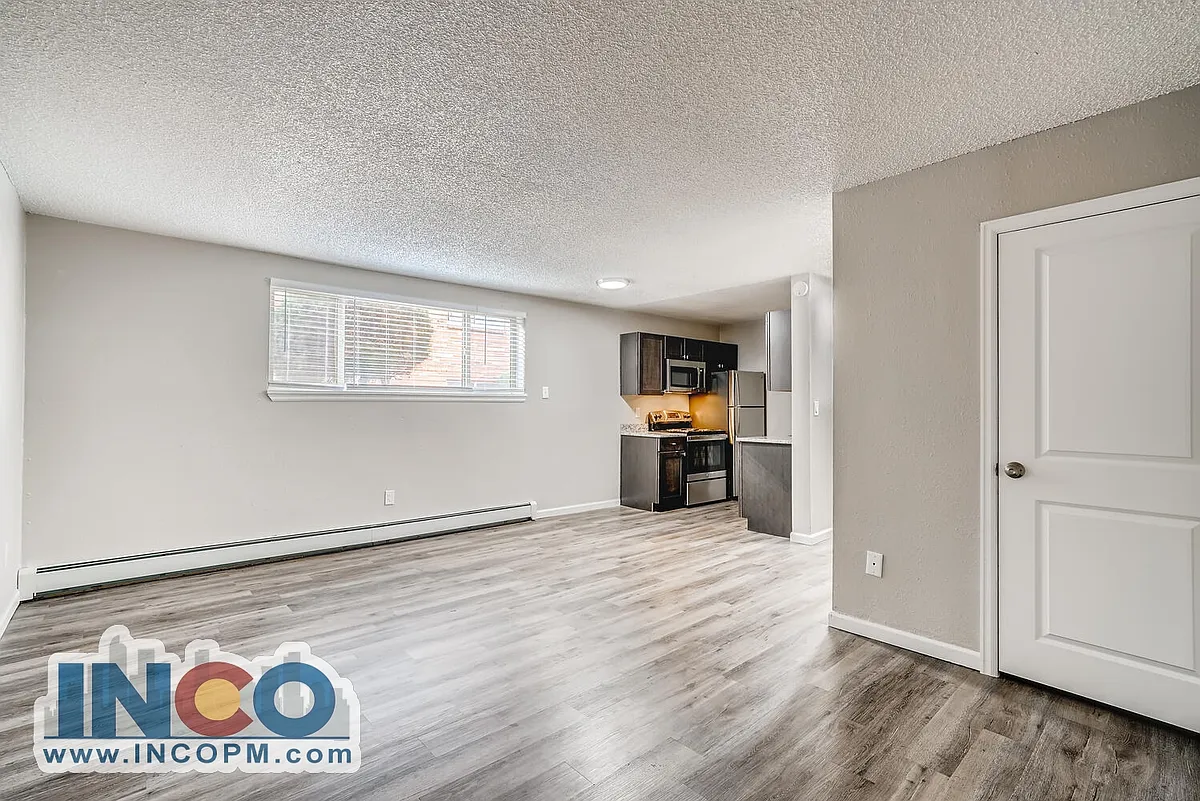 Building Photo - 1641 Ingalls St #3