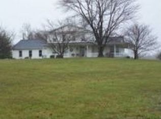2090 E County Road 125 N, Petersburg, IN 47567