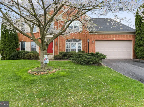 13803 Exeter Ct, Hagerstown, MD 21742