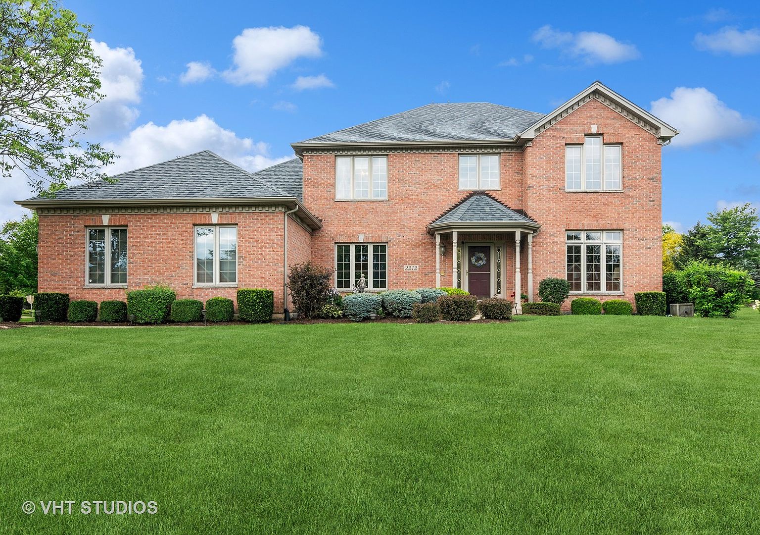 2212 Big Woods Dr, Batavia, IL 60510 Zillow