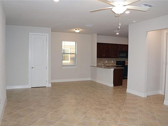 4th image of 7578 Yale Harbor Dr