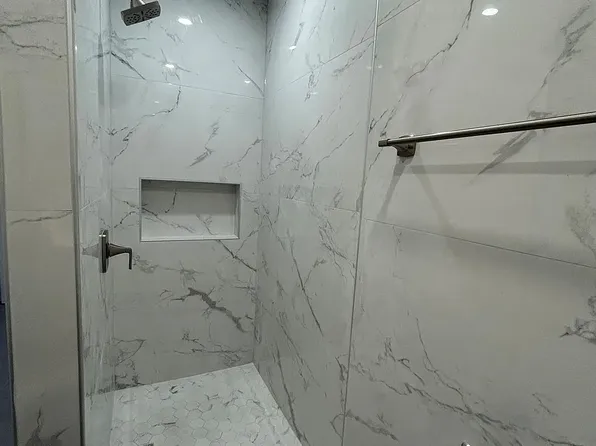 29 5th Ave APT 1A, New York, NY 10003