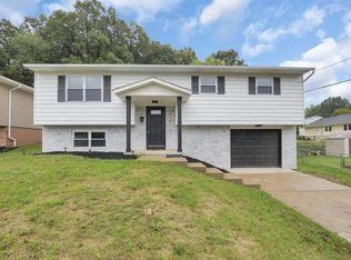 214 Hartford Dr, Lancaster, OH 43130