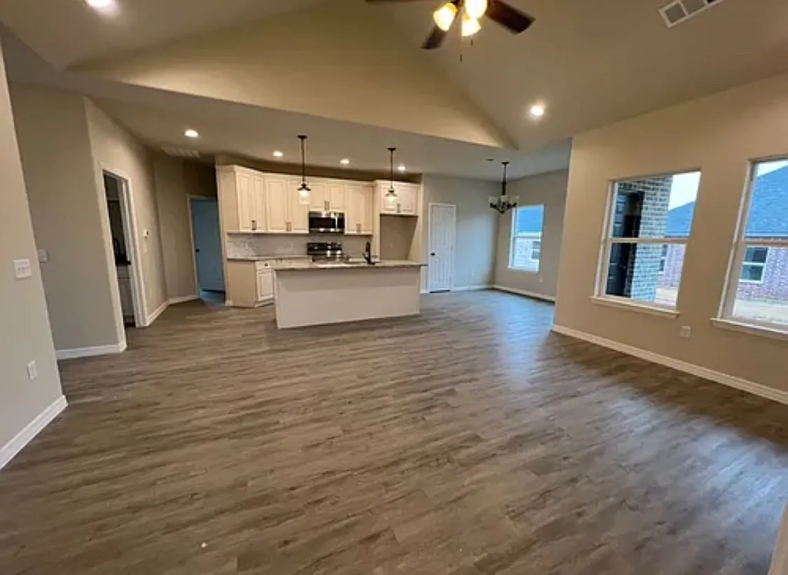 5610 Neptune Rd — Photo 3