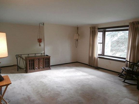 3rd image of 1514 Kingston Ln