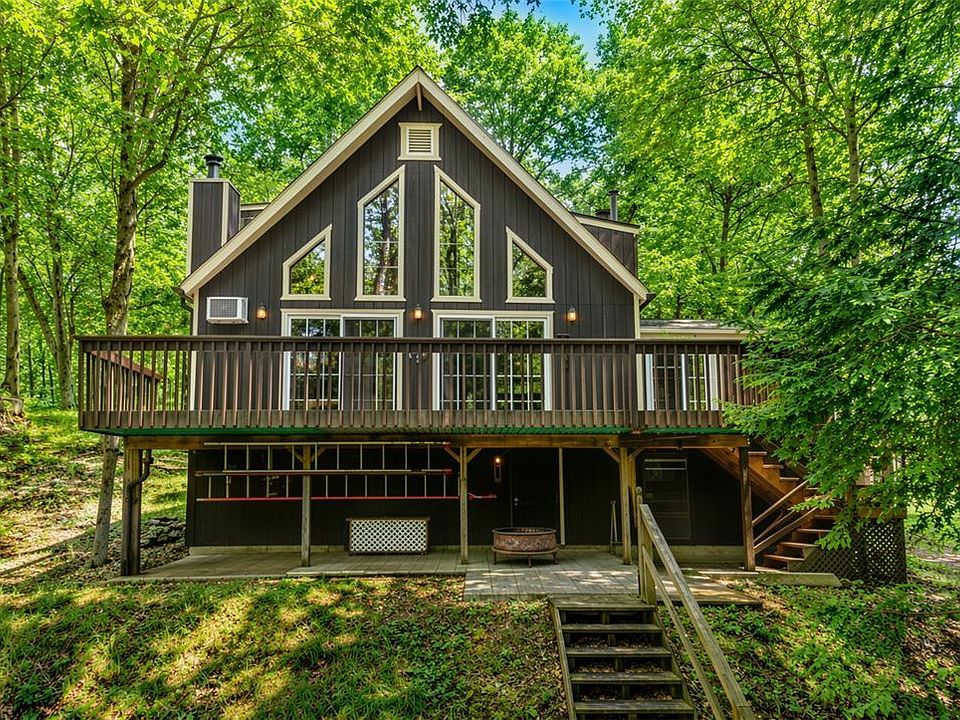 1st image of 23 Floral Dr