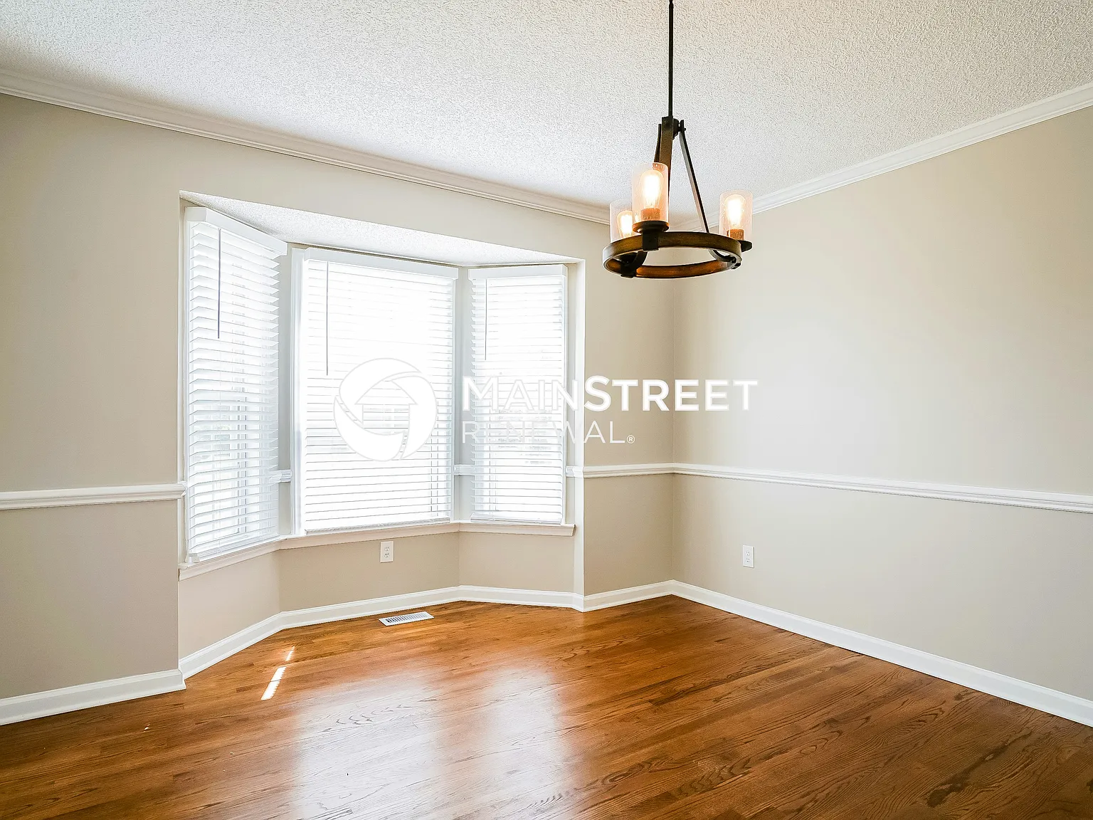 1013 Holland Ridge Drive — Photo 4