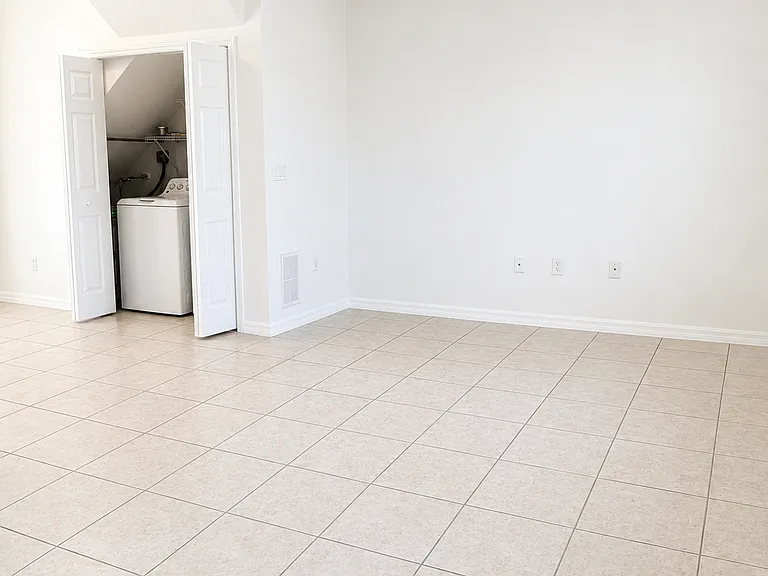 10147 Hartford Maroon Rd — Photo 9