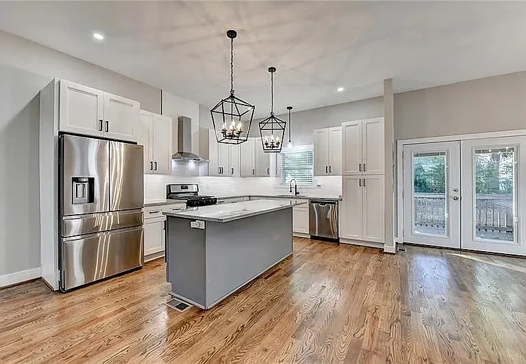 978 Palmetto Ave SW — Photo 6