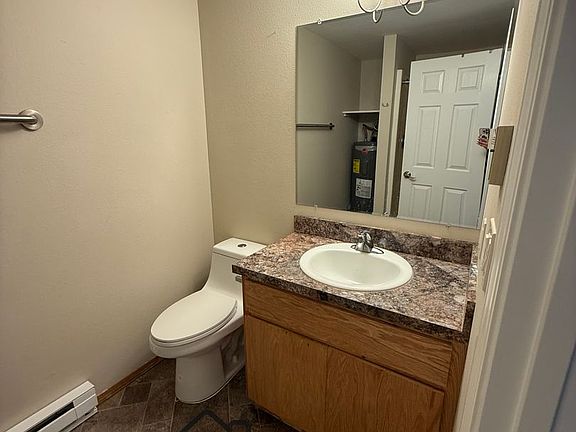 4th image of 110 N 9th St #4