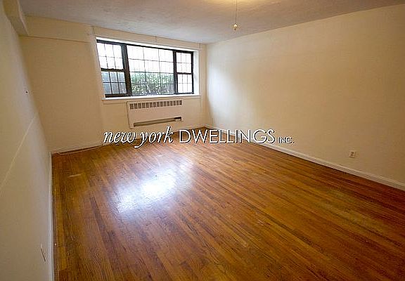 3rd image of 911 8th Ave APT 1D