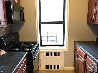 Rented by Skyline Group Real Estate