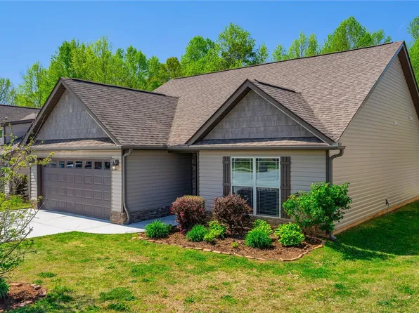 314 Catterick Way, Fountain Inn, SC 29644