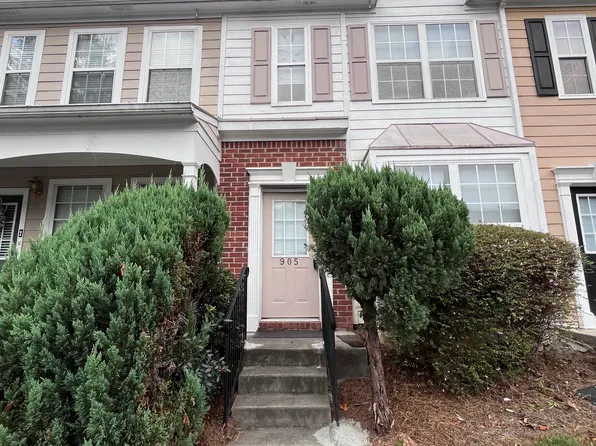 905 Redwood Dr, Norcross, GA 30093