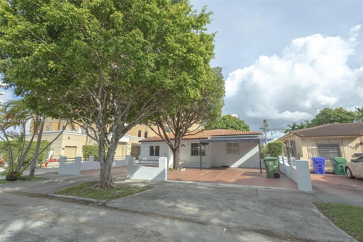 Building Photo - 2675 SW 24th Ter