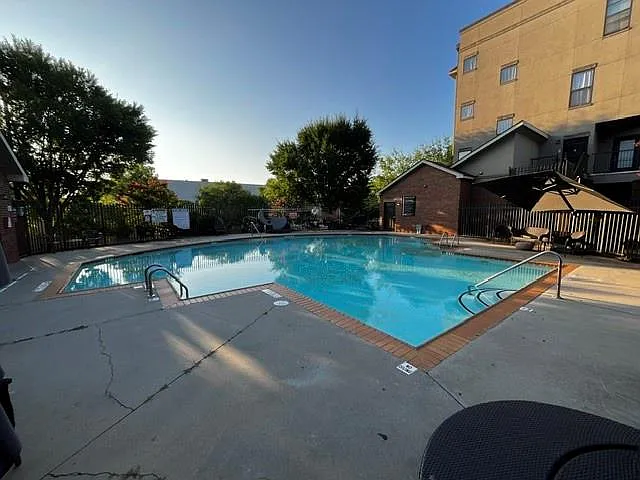 898 Oak St SW #1321 — Photo 32
