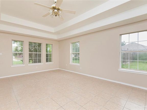 4th image of 2713 Toucan Ave