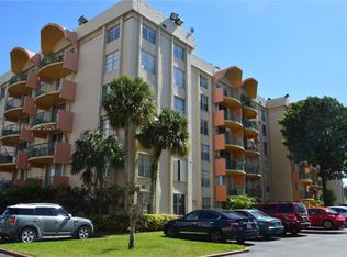 9320 Fontainebleau Blvd APT 609, Miami, FL 33172