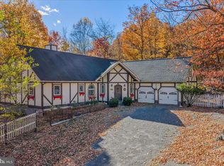 601 Parkside Ter, Berkeley Springs, WV 25411