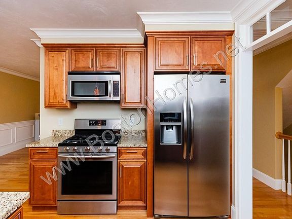 3rd image of 96 West St APT 5