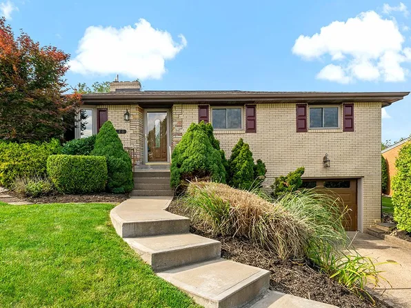 121 Bell Park Dr, Pittsburgh, PA 15229