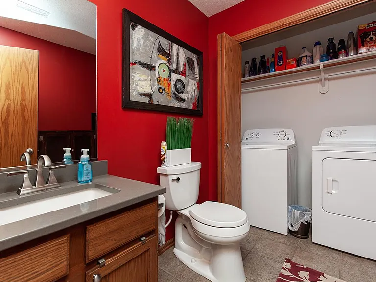 14743 Summit Dr — Photo 23