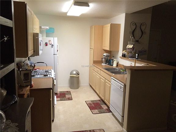 5th image of 8250 N Grand Canyon Dr Unit 1103