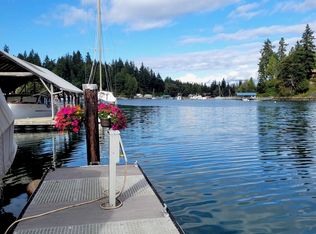 14740 Sivertson Rd NE, Bainbridge Island, WA 98110