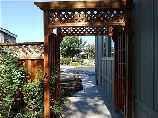 4th image of 49 Creekside Dr #49