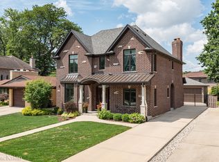 532 N Rose Ave, Park Ridge, IL 60068