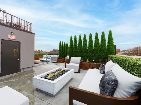 1624 Jefferson Avenue image 10 of 13