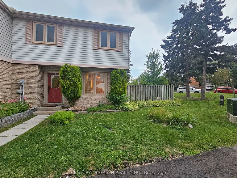 98 Falconer Dr #7 — Photo 2