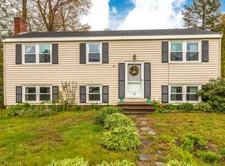 11 Rita Ln, Littleton, MA 01460