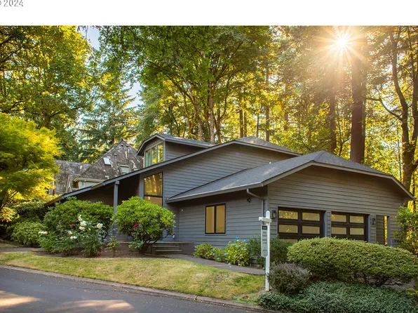 5028 SW Dosch Park Ln, Portland, OR 97239