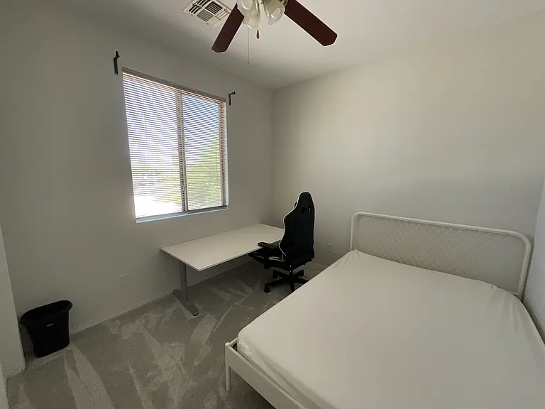 1930 E Hayden Ln #119 — Photo 5