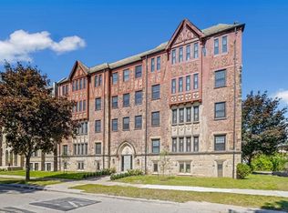 646 Hazelwood, Detroit, MI 48202