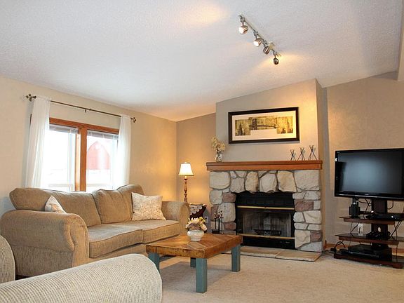 5th image of 1590 Serenity Valley Dr NE