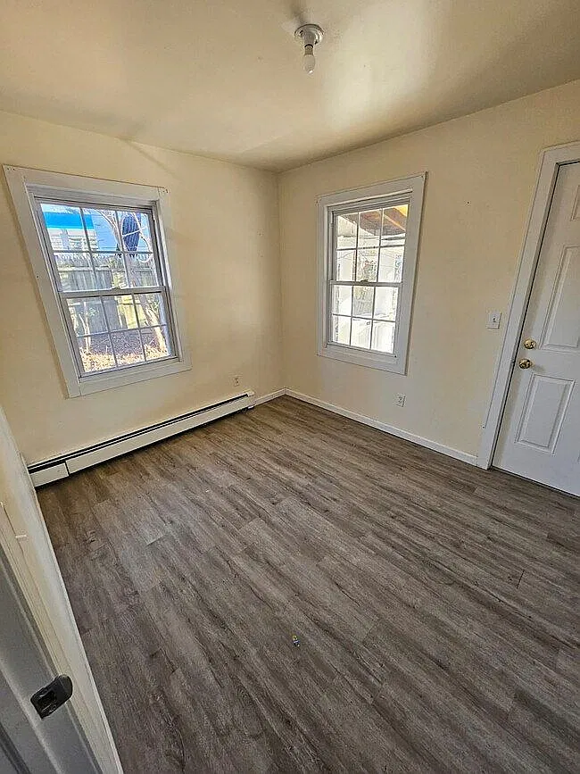 3 bed, 728 sqft, $2,800 — Photo 4