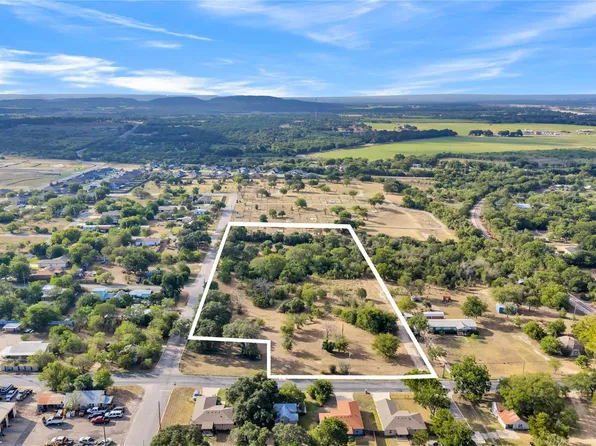 603 E Pecan St, Burnet, TX 78611