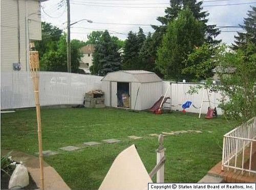 2nd image of 120 Roswell Ave