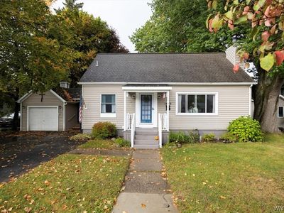 (Undisclosed Address), Alden, NY, 14004