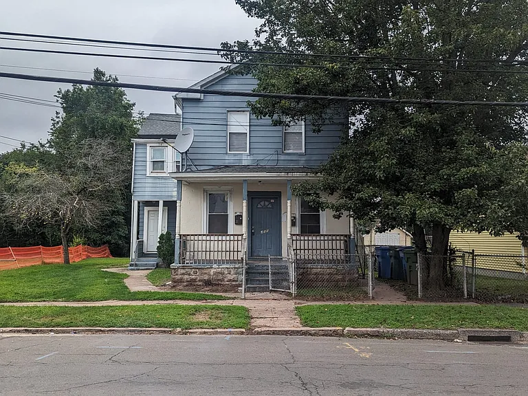 355 Goodrich St #11 — Photo 7