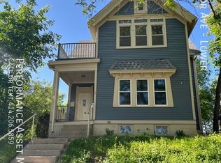 1106 E Pryor Ave, Milwaukee, WI 53207