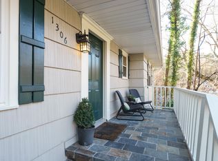 1306 Woodhill Dr, Chattanooga, TN 37405