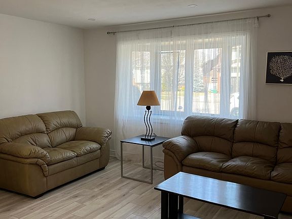 3rd image of 43 Charters Rd