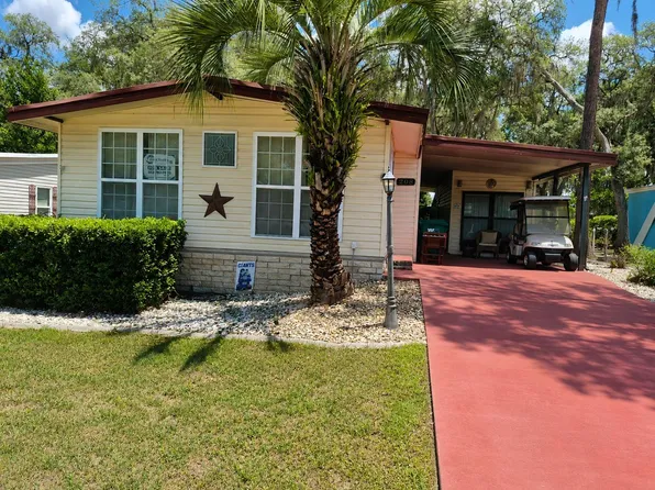 208 Magnolia Dr, Lady Lake, FL 32159
